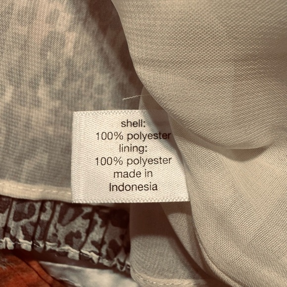 Lane Bryant Swing Bracelet Sleeve Blouse Leop - Picture 8 of 9